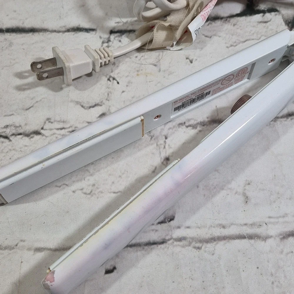 T3 Micro SinglePass Ceramic Flat Iron‎ 1